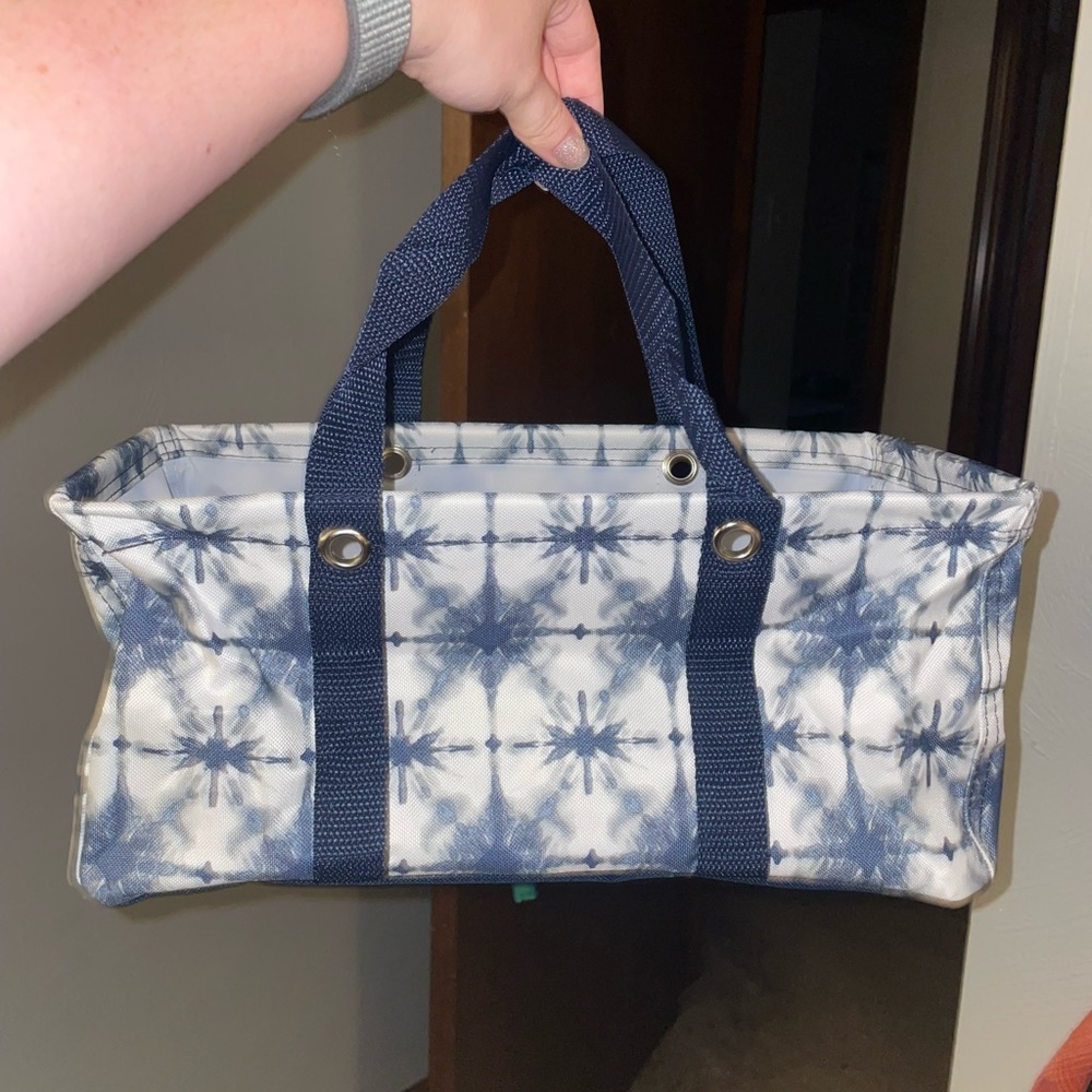 ThirtyOne Tiny Utility Tote